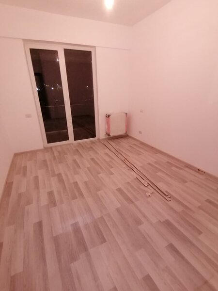 Doua camere, cel mai mic pret 6 min. metrou Berceni incalzire in pardoseala